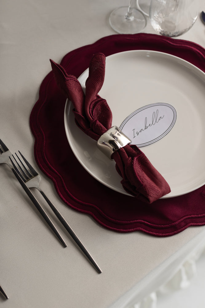 VINTAGE MERLOT | SCALLOPED NAPKIN (Set of 2)