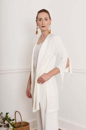 PEARL | COAT-STYLE THROW